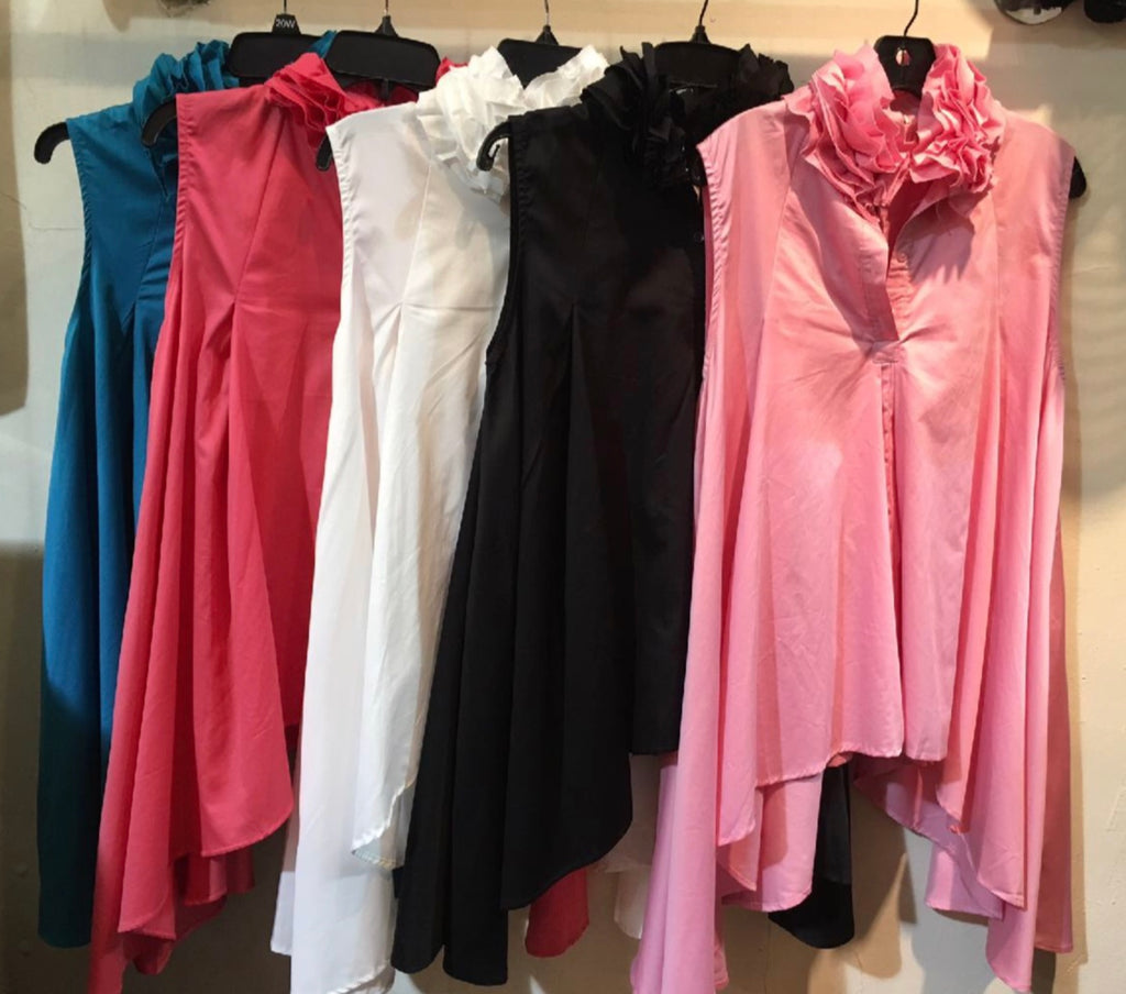 Curvy Ruffled Detail Neck/Cuffs Top